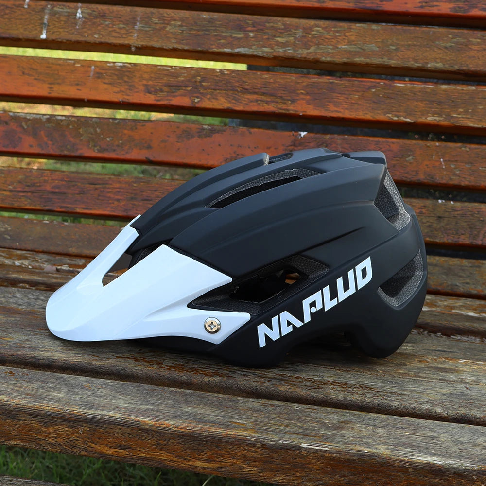 Ultra-Lightweight MTB Helmet – Maximum Protection & Comfort for Off-Road Adventures - Ibaldu