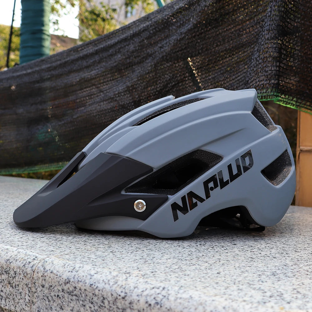 Ultra-Lightweight MTB Helmet – Maximum Protection & Comfort for Off-Road Adventures - Ibaldu