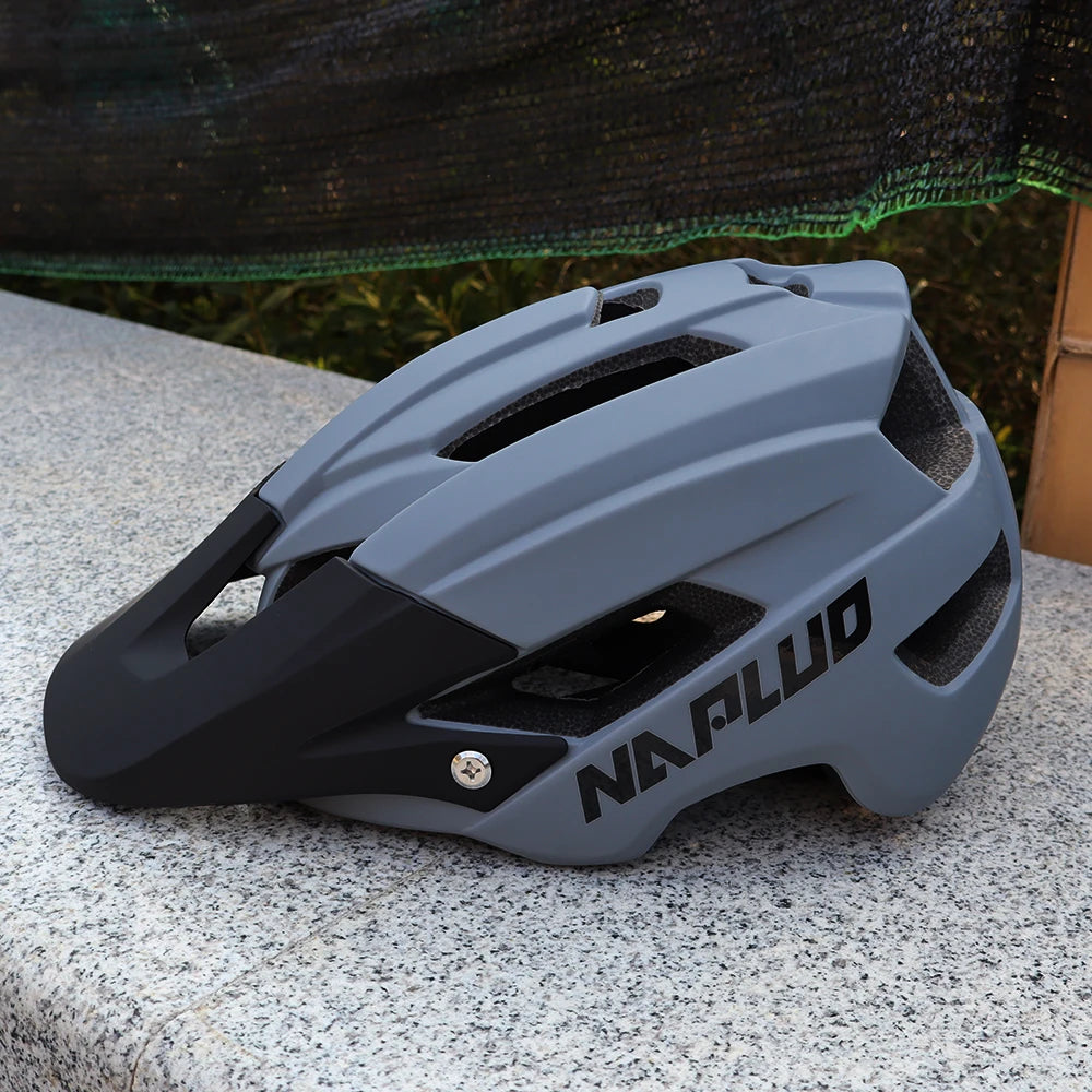Ultra-Lightweight MTB Helmet – Maximum Protection & Comfort for Off-Road Adventures - Ibaldu