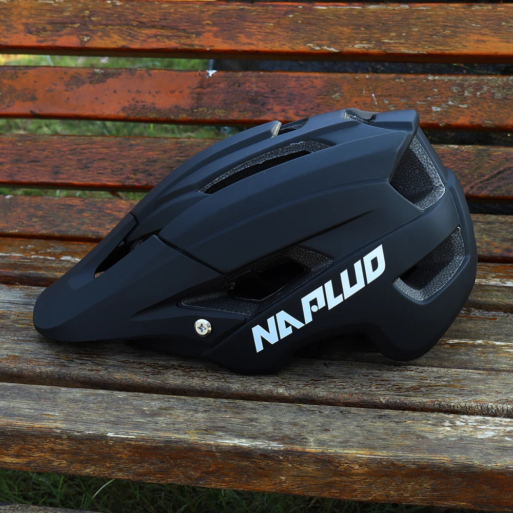 Ultra-Lightweight MTB Helmet – Maximum Protection & Comfort for Off-Road Adventures - Ibaldu